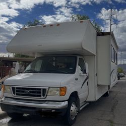 2004 Motor Home RV