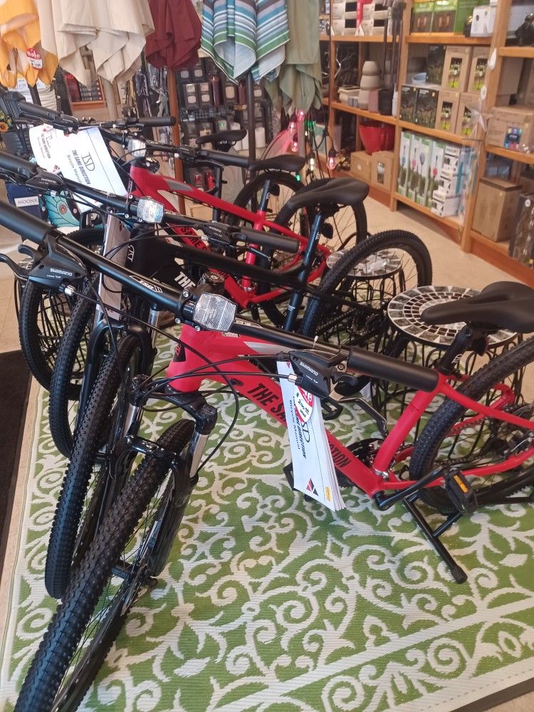 New Mountain Bikes Blowout Sale Now $200 Each Was $600 Wow
