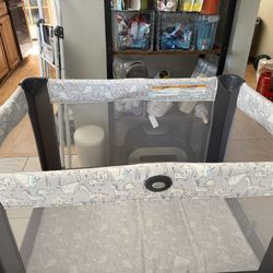 Graco Playpen 