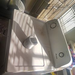 Secadora Marca Amana electricidad 220