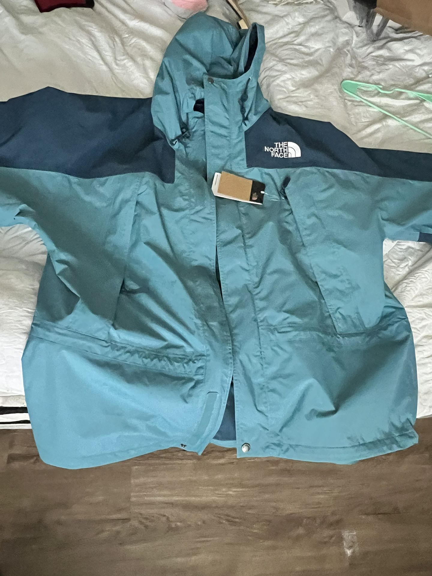 North face Men Rain Jacket 2xl