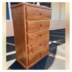 5 Drawer Dresser