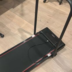 Cursor Fitness Walking Pad