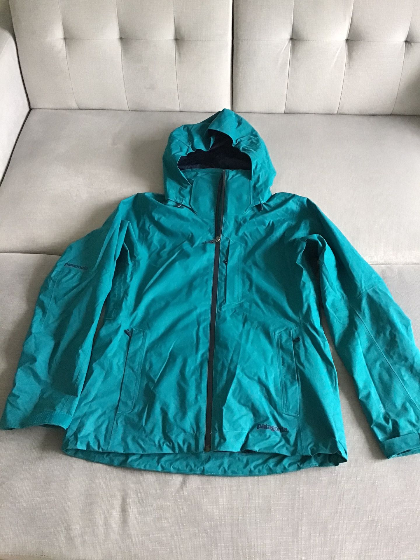 PATAGONIA ski jacket size M -$250 or best offer