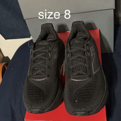 New Balance Size 8