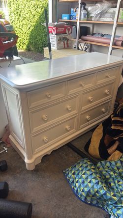 White solid wood dresser