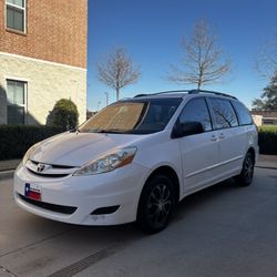 2006 Toyota Sienna LE