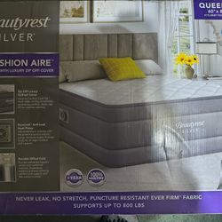 Beautyrest silver 20" queen-size Air mattress