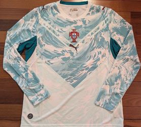 Puma Men's FA Portugal Away Long Sleeve Jersey