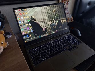 1.3 TB Lenovo Legion 5 Gaming laptop (144hz)