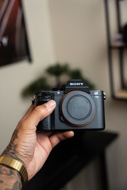 Sony A7II | Full-Frame Mirrorless Camera | 🔥🔥🔥🔥🔥