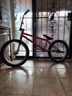 Custom built BMX in the color “Stolen Cherry”