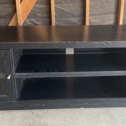 TV stand/ Entertainment Center