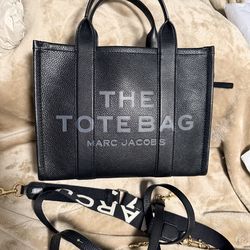 Marc Jacob The Tote Bag