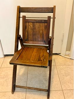 Vintage 1940’s child size Folding Chair