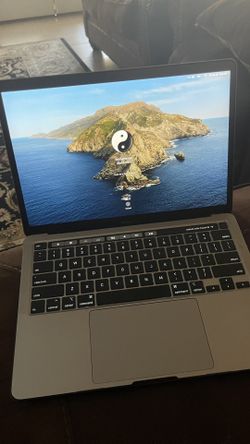 MacBook Pro 13 in 2 Thunderbolts 1.4 GHz Quad Core Intel Core I5 Processor
