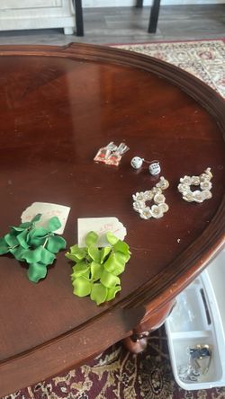 Mixed Lot of Fashion Earrings