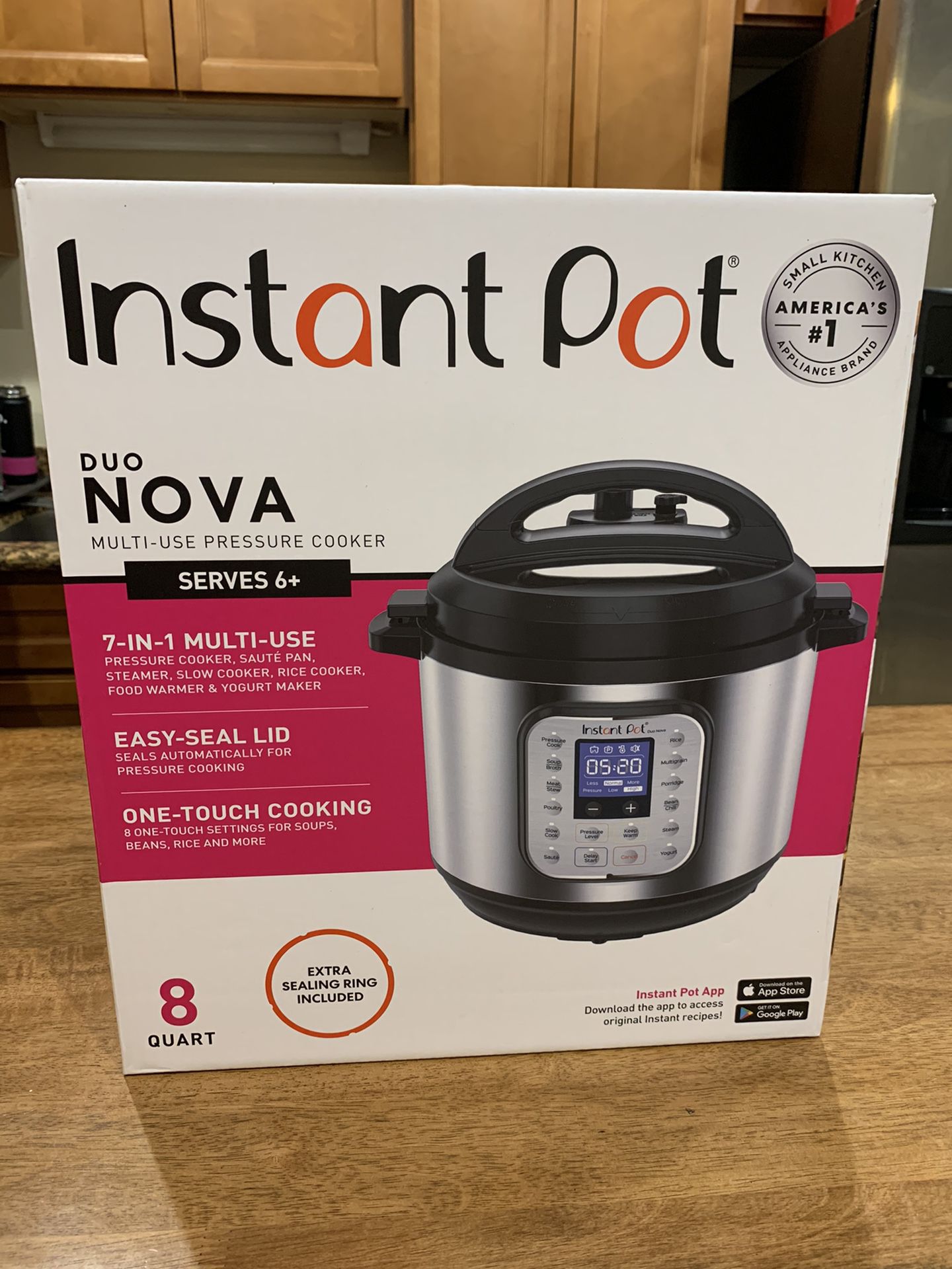 Brand New Instant Pot Duo Nova 7-in-1 8 Quart