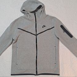 Nike Sportswear Tech Fleece 