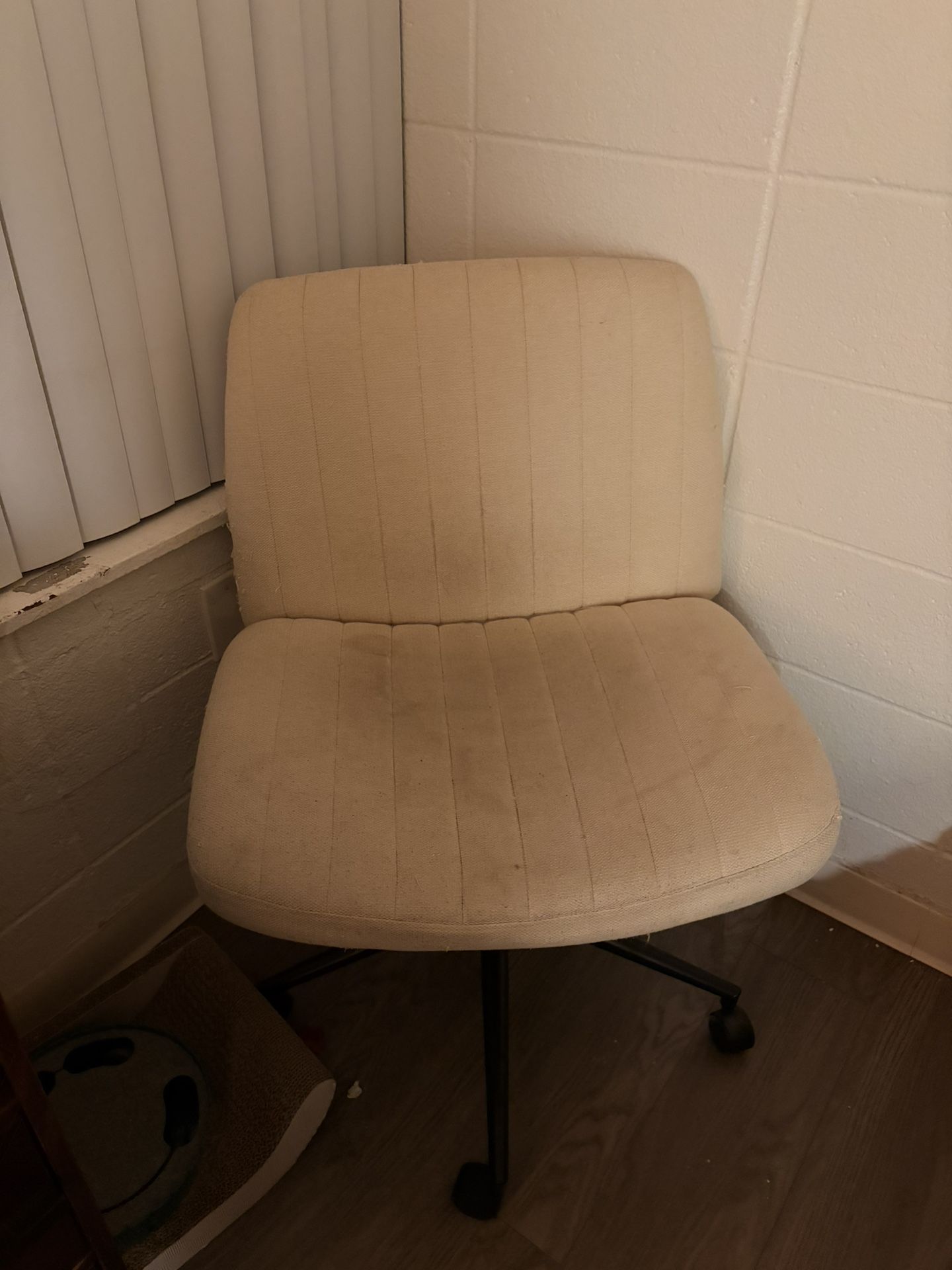 Criss Cross Office Chair