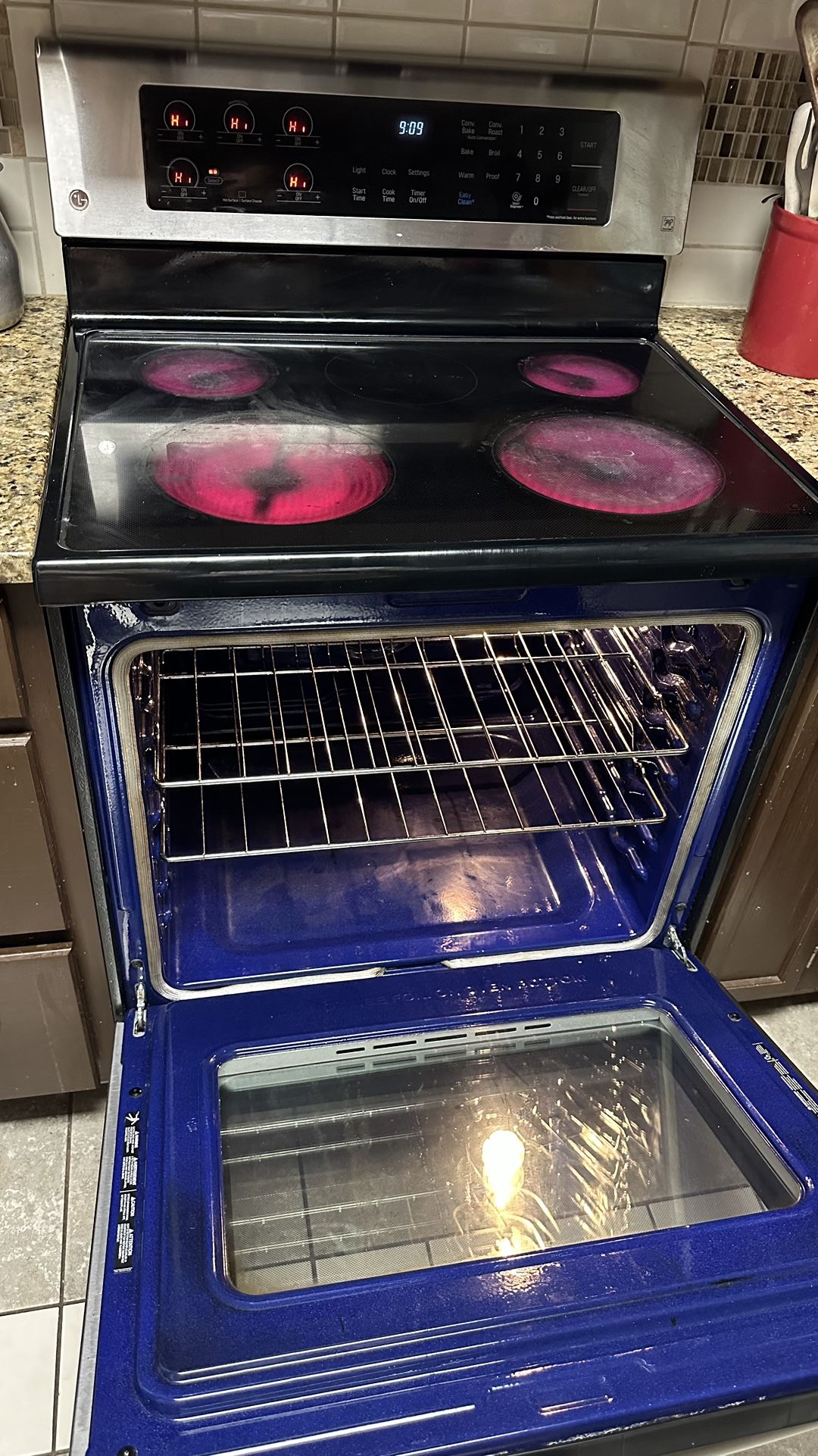 LG Electric Stove. for Sale in Charlotte, NC OfferUp