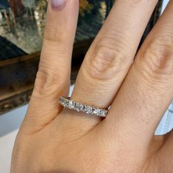 14K White Gold Natural Diamonds Ring Band LOTS OF SPARKLING!