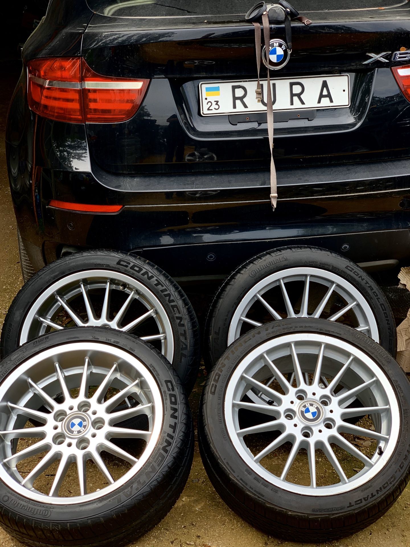 Rare 18” bmw style 32 staggered wheels and tires for Sale in Austin, TX