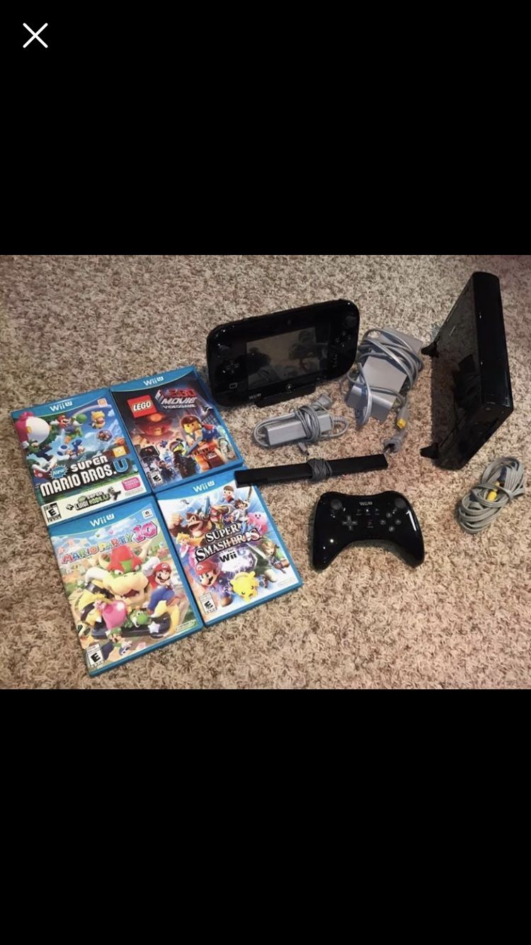 Wii U 32gb Pro controller + 4 games