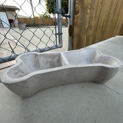 Outdoor Dog Bowl 
