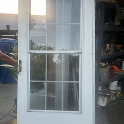 White screen glass door