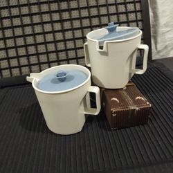Vintage Tupperware Creamer/Sugar -nautical Blue 