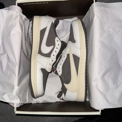 Travis Scott X Air Jordan 1 Reverse Mocha