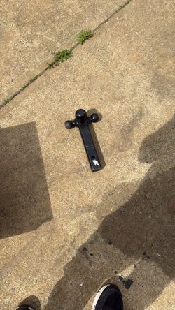 Three-Way Trailer Hitch