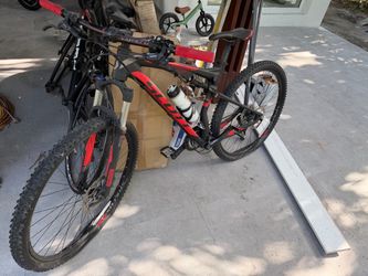 Scott rockshox bike