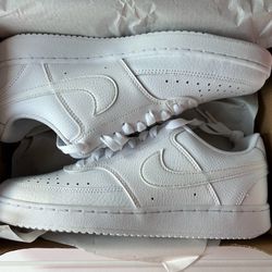 Nike Court Vision Low