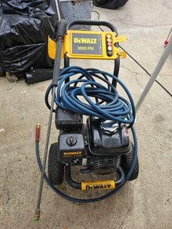 DeWalt 3600 PSI Gas Pressure Washer