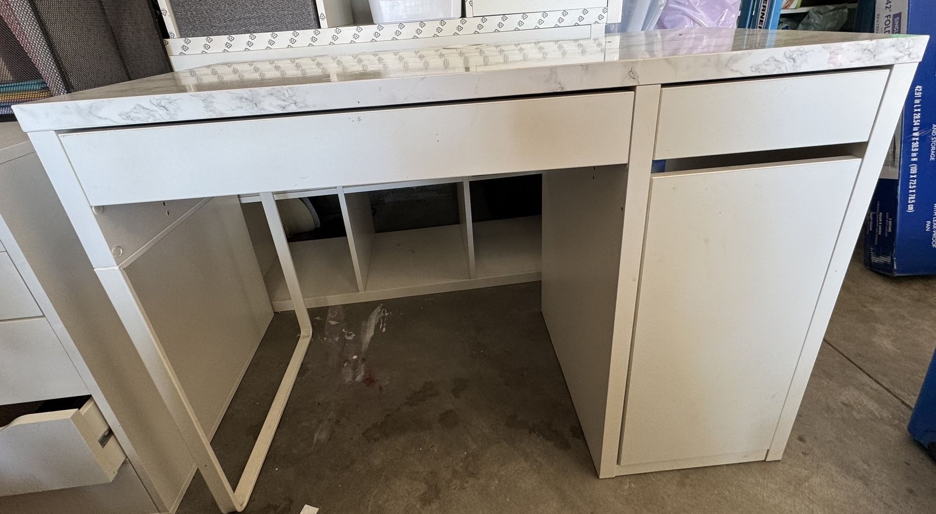 IKEA Micke Desk
