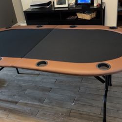 Poker Table