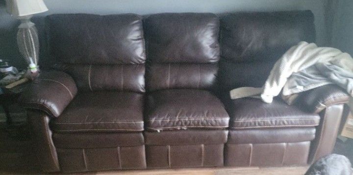 Recliner Sofa Set