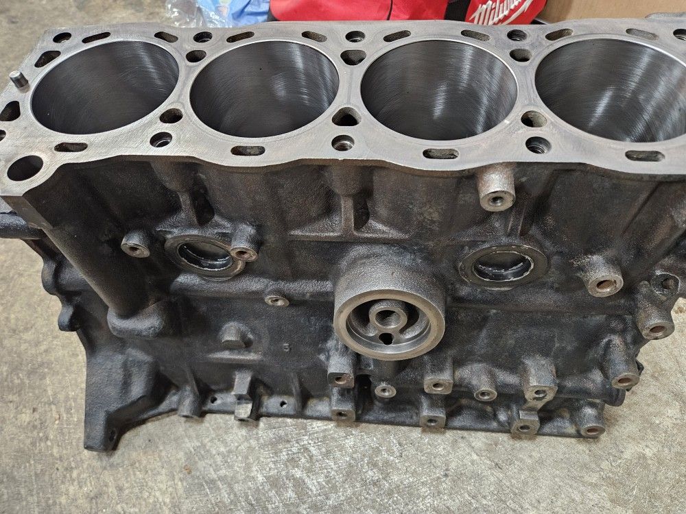 Toyota 22RE Engine
