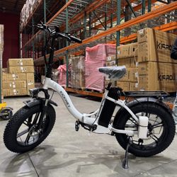 Folding electric bicycle