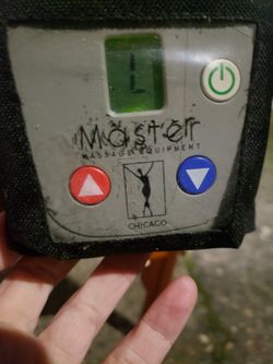 31" Master Massage Table W/Thermatop