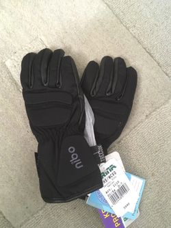 Motorcycle gloves