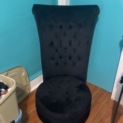 Unique Black Chair 