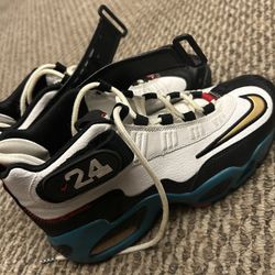 Ken Griffey Jr Max 1 Size 7y Or 7 Mens