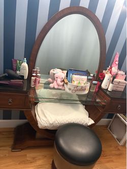 Gorgeous Antique vanity with stool