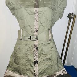 Very good Dress size (L) new with tag only $20