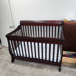 Baby Crib 