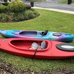 Sit In Kayaks 