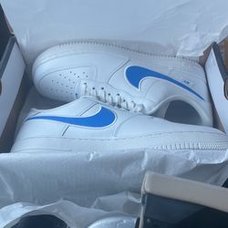 Nike Air Force 1
